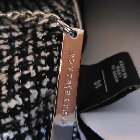 Chic Black and White Women's Tweed Blazer - Picture 5 of 6